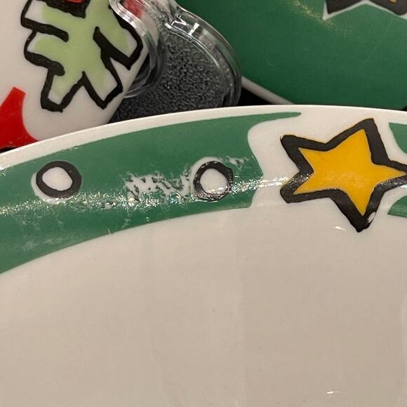 Gibson CHRISTMAS TREASURES 20pc Dinnerware Set OPEN BOX Service for 4 - Picture 10 of 10